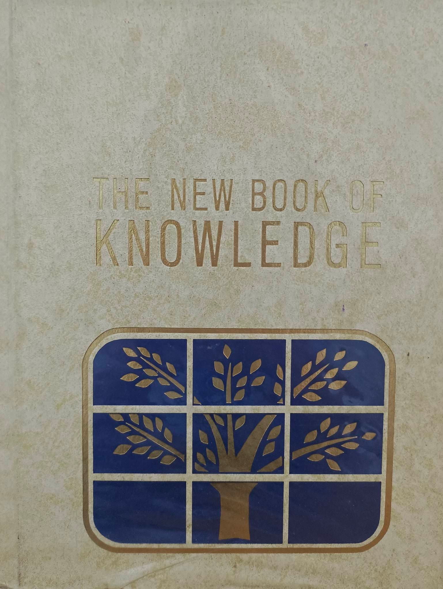Book cover: The New book of knowledge : volume 1, A