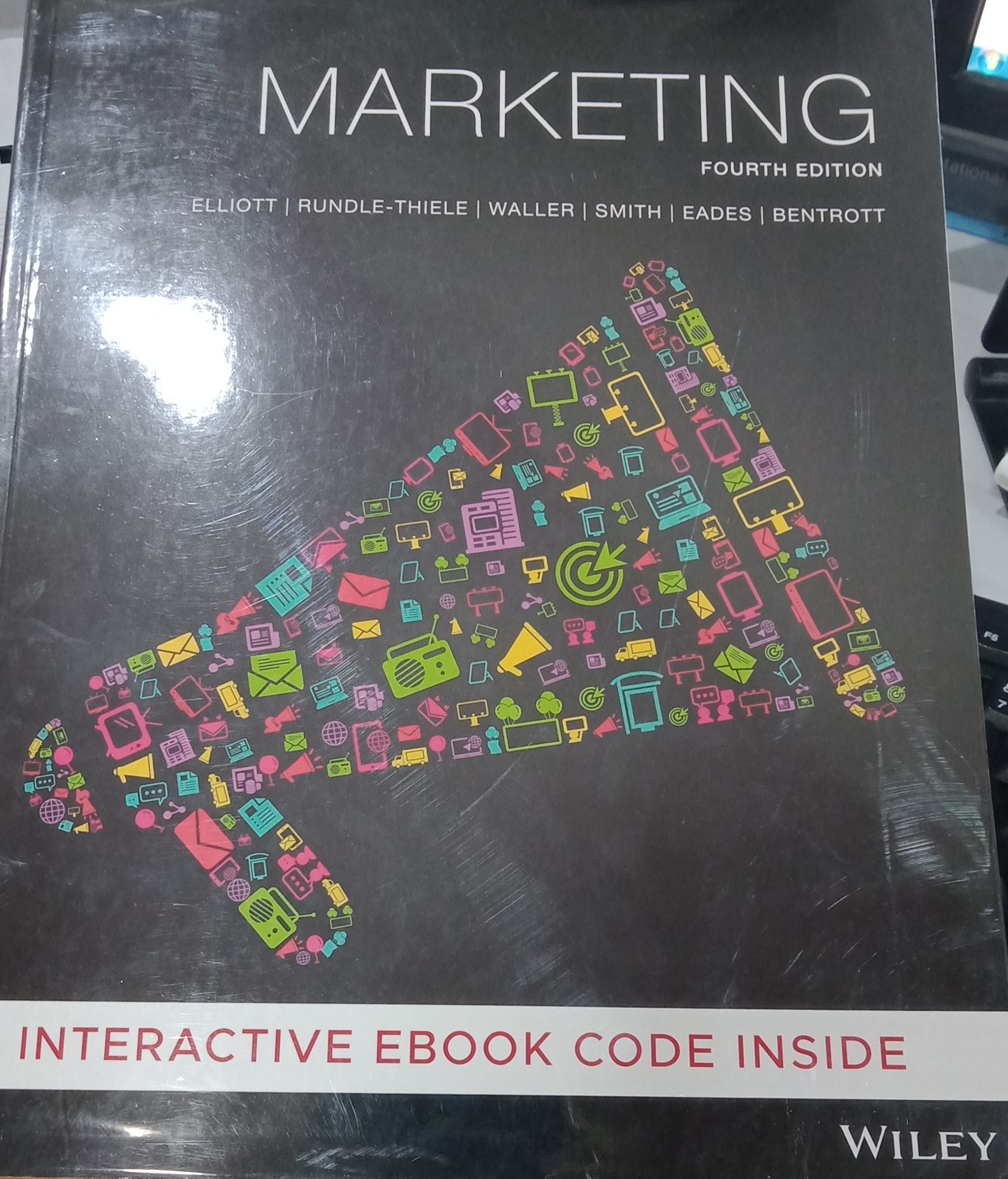 Book cover: Marketing