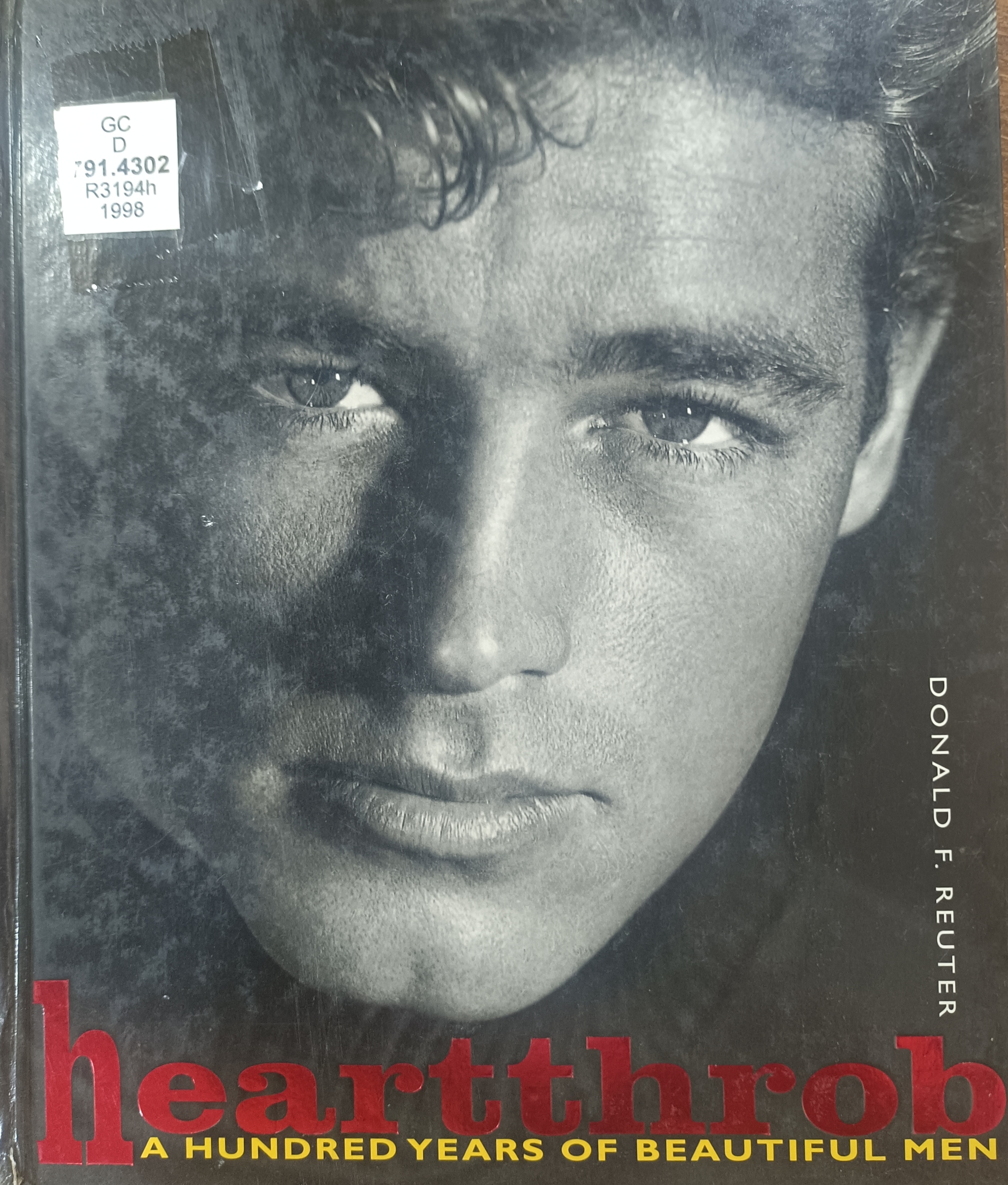 Book cover: Heartthrob